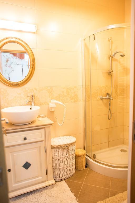 Elegance Residence Timisoara Esterno foto